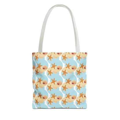 Seashell and starfish beach tote bag with coastal pattern for summer outings.