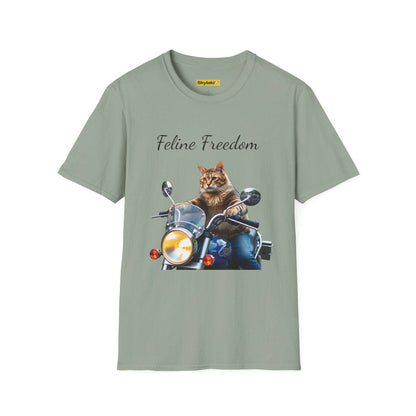 Cat Lovers Unisex T-Shirt - Perfect for Stylish Adventures